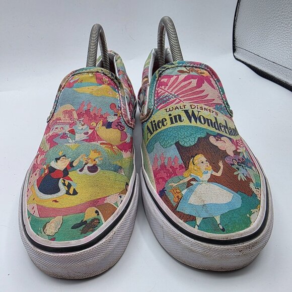 Vans x Disney Alice in Wonderland Womens Size 8.5 Slip On Shoes Cute Casual - Picture 2 of 13